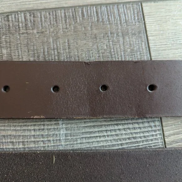 Carhartt Men's Roller Buckle Full Grain Leather Work Belt in Brown 42 - Picture 5 of 9